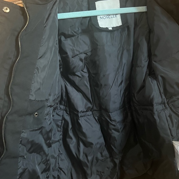 Moncler kids size large puffer down coat - Picture 6 of 9